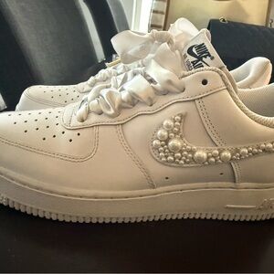 Nike White Pearl Bridal Decorated Sneakers
